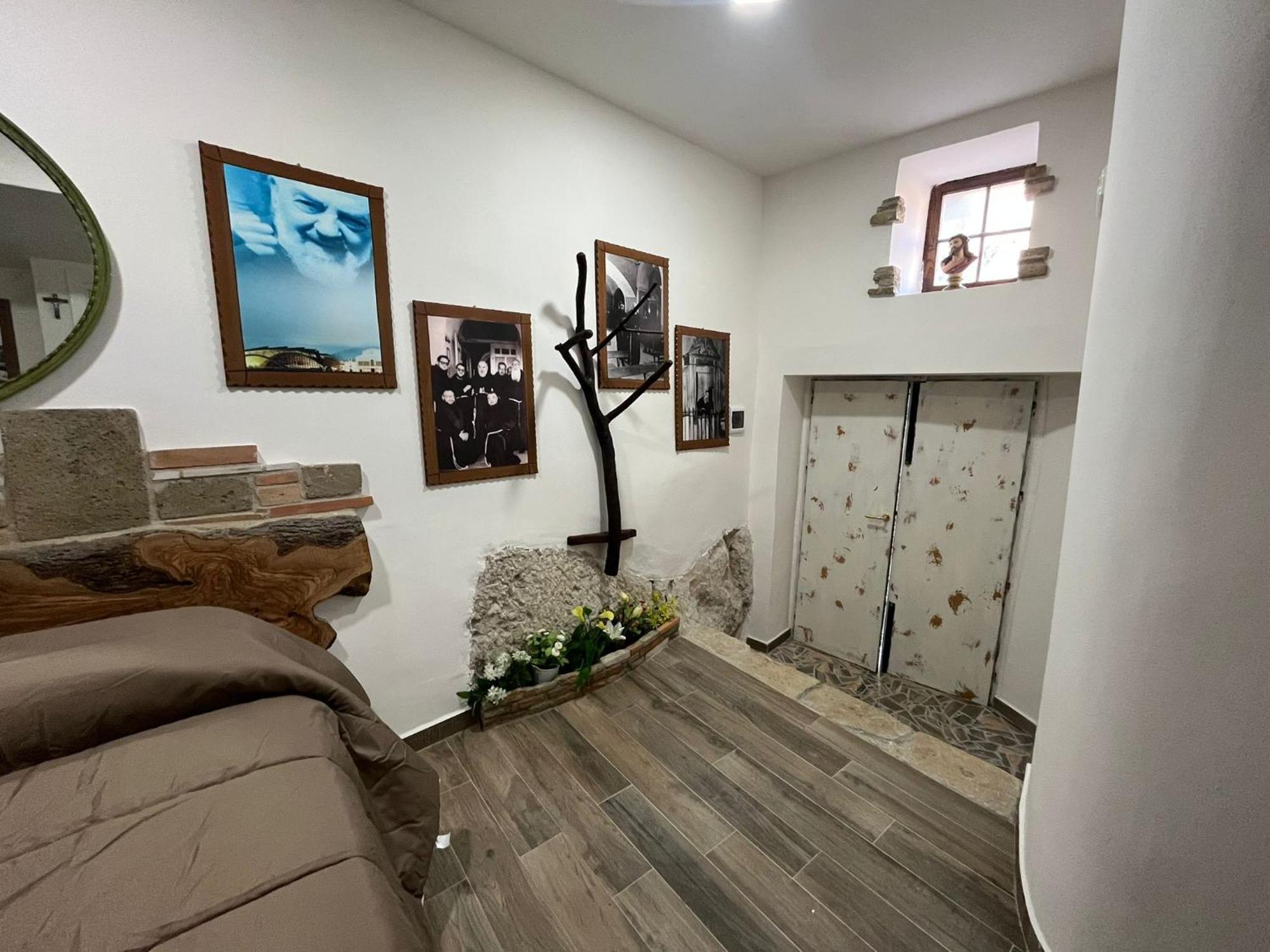 Dimora Forgione B&B - Pietrelcina Exteriér fotografie